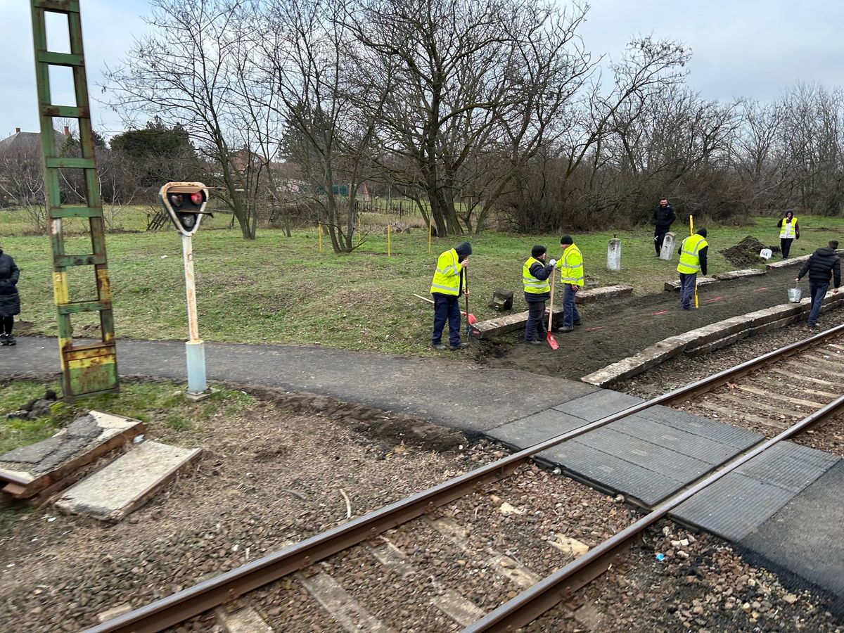 Jövőre több mint 800 milliárd forintot költ a MÁV pályafelújításra