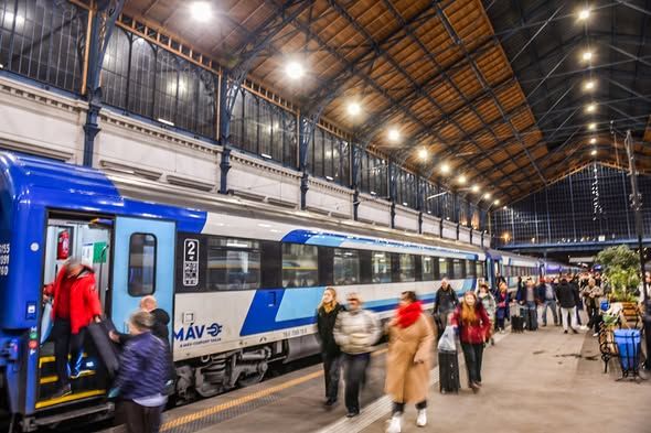 Új nemzetközi vonalra terelik a magyar vasút legjobb minőségű kocsijait