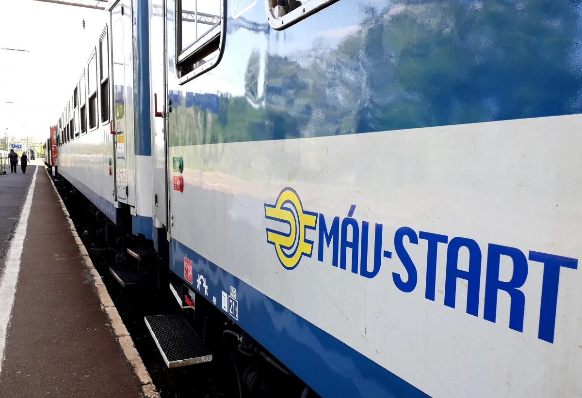 Több mint 700 millió forintot fizetett ki a MÁV tavaly a húsz percen túli késésekért, de a helyzet így is jobb, mint előtte