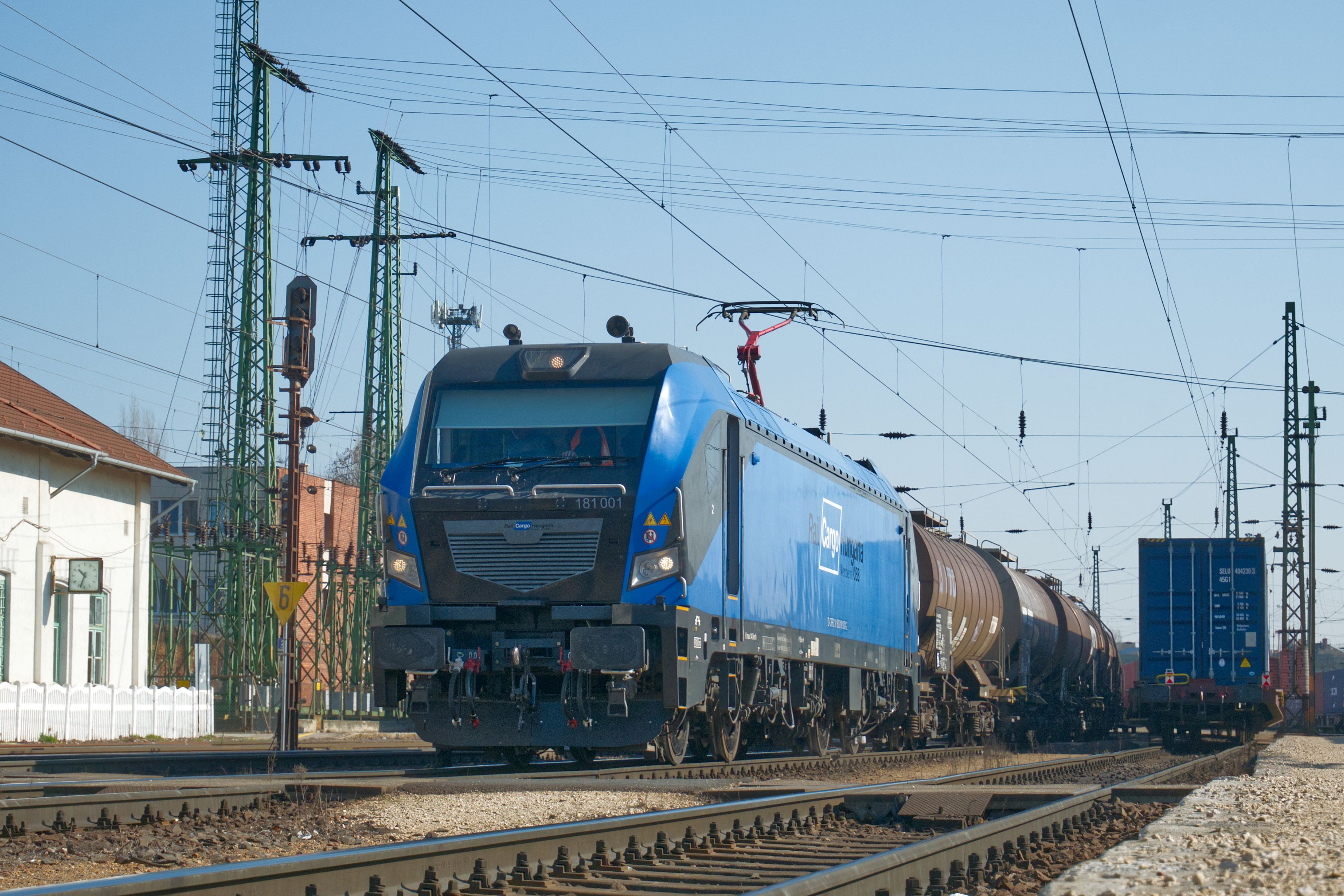 A március közepi dátum kuka, később indulnak a személyvonatok a kelebiai oldalban