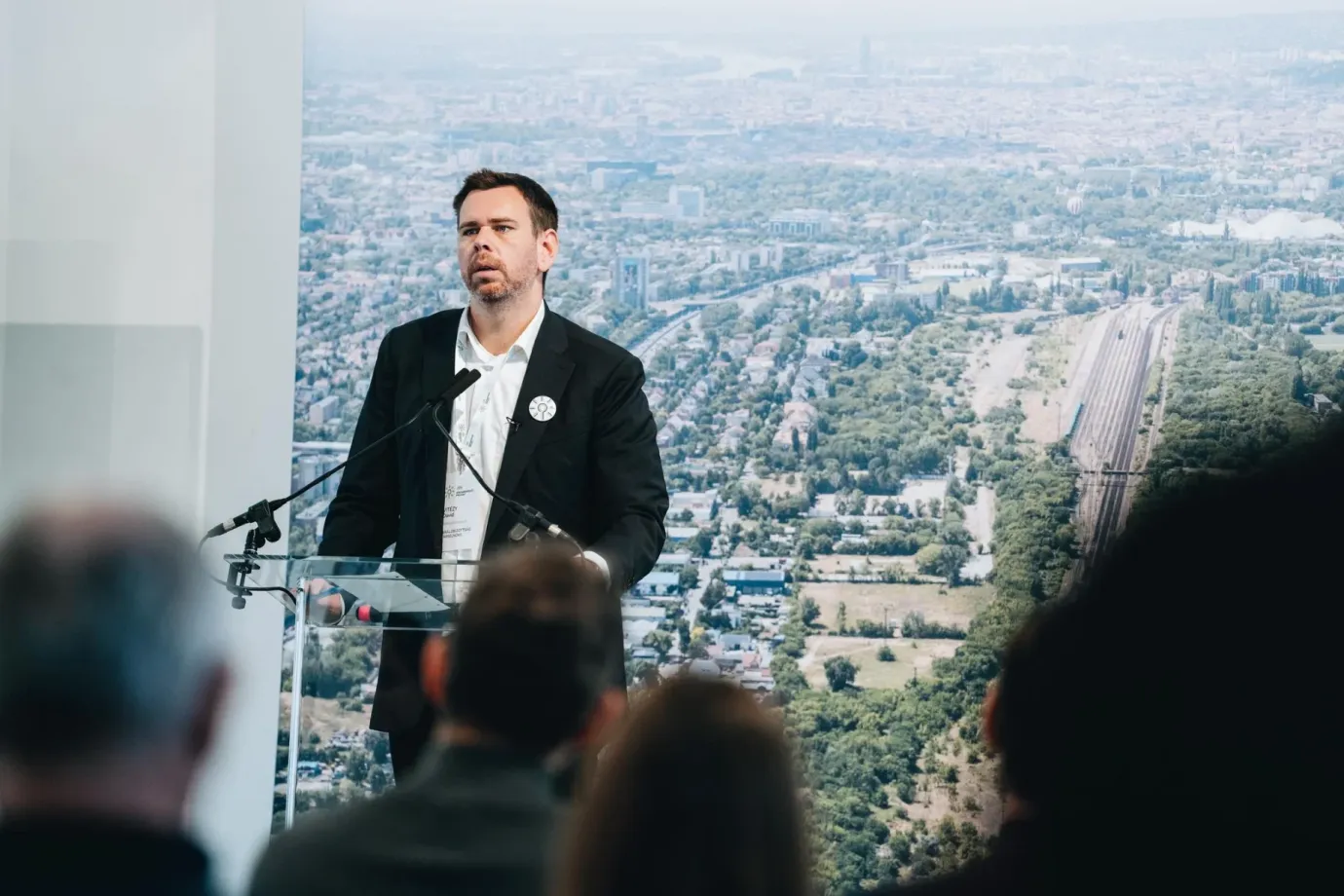 Ez lesz az 5 legsürgetőbb feladata Vitézy Dávidnak, az új közlekedési miniszternek