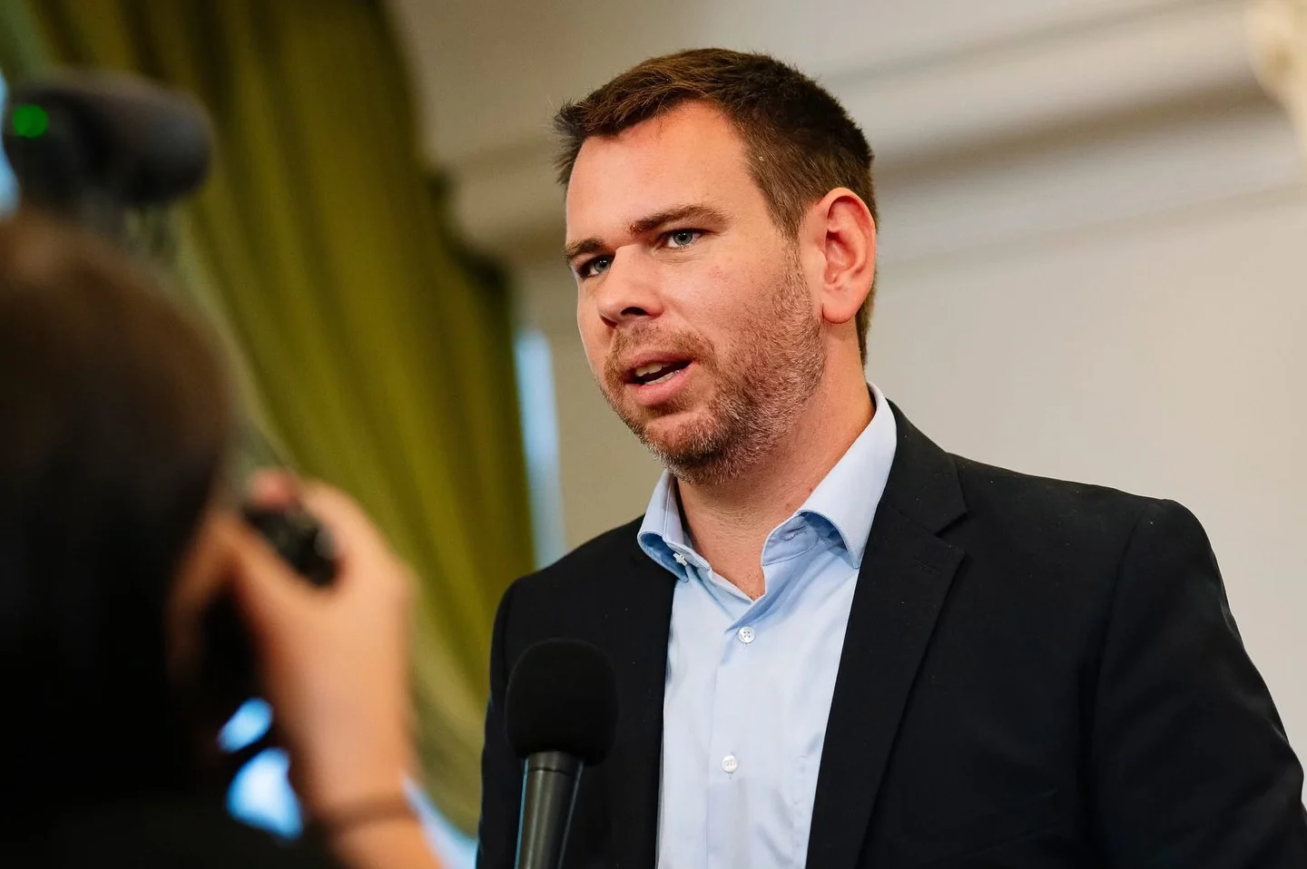 Vitézy Dávid és Lázár János meglepő találkozón egyeztette az átadás-átvételről a vasúti botrányok árnyékában
